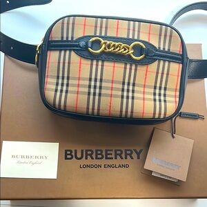 Burberry Checkered Belt Bag black leather link 1983 canvas equestrian knight